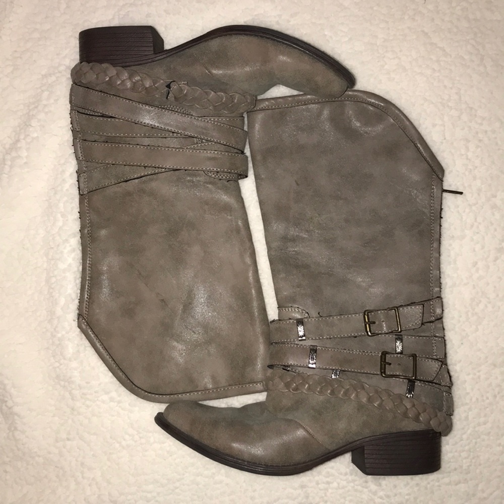 Gray Boots size 8 1/2